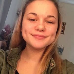 Meet your Posher, Briana